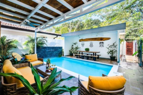 Tropical Hideaway w - Pool